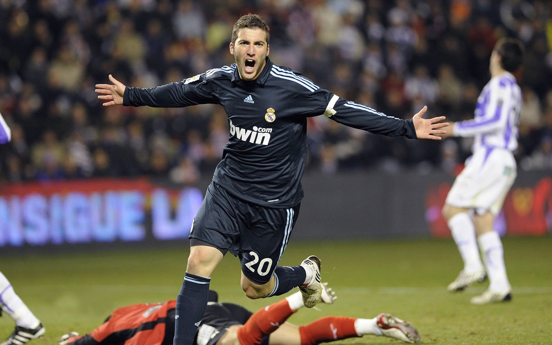 体育产业发展政策解读，体育产业发展政策解读ppt