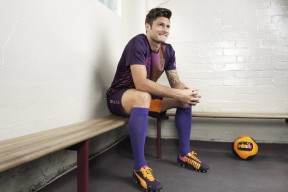 milanAPP下载入口官网-“阿仙奴与热刺，香港赛场谁能掌控节奏？”